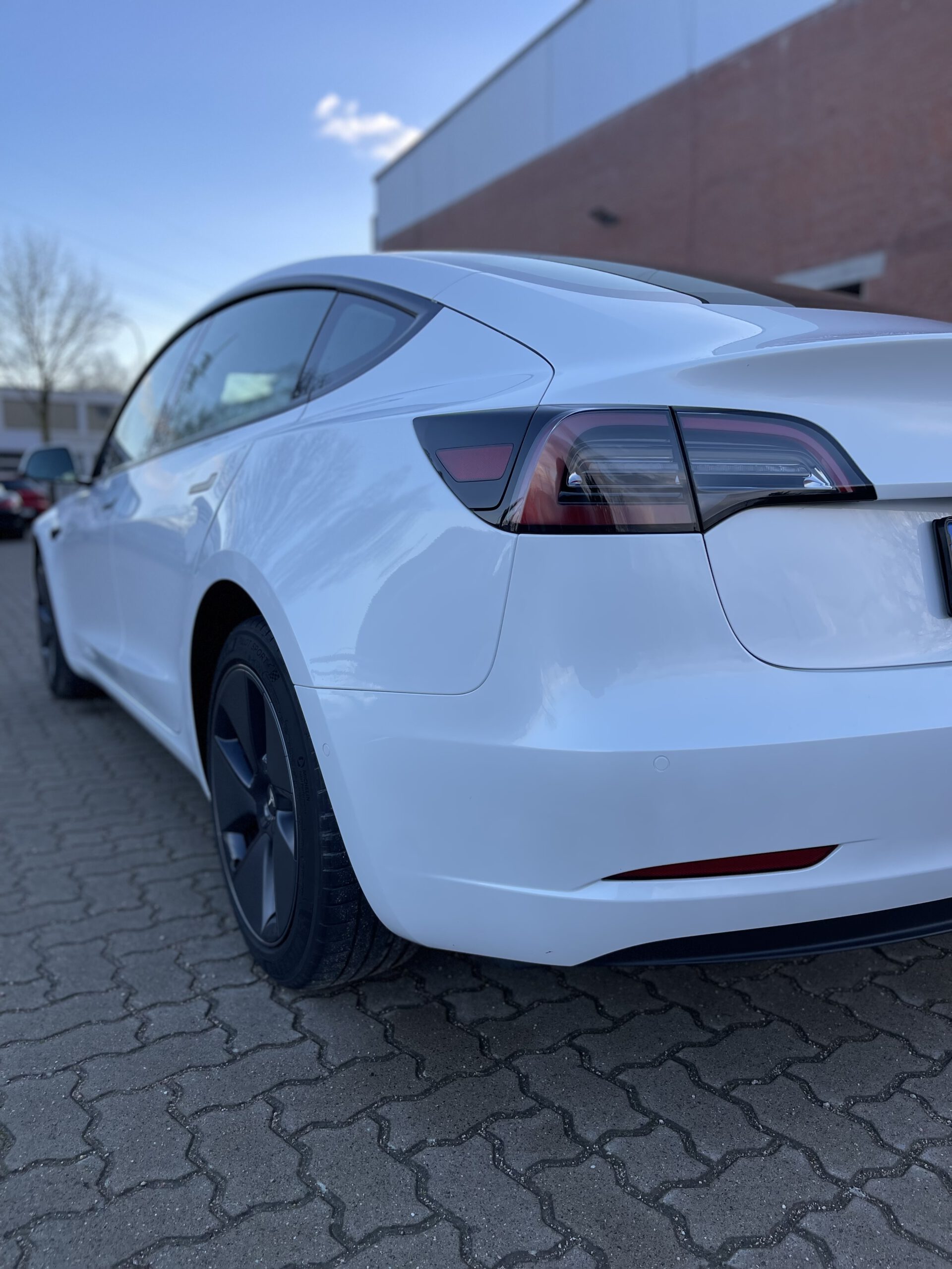 Fahrzeugaufbereitung_FBclean_Tesla